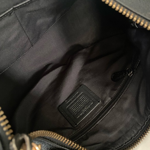 Coach EAST/WEST HARLEY HOBO WITH HOLOGRAM LACQUER RIVETS & WALLET - Picture 8 of 15